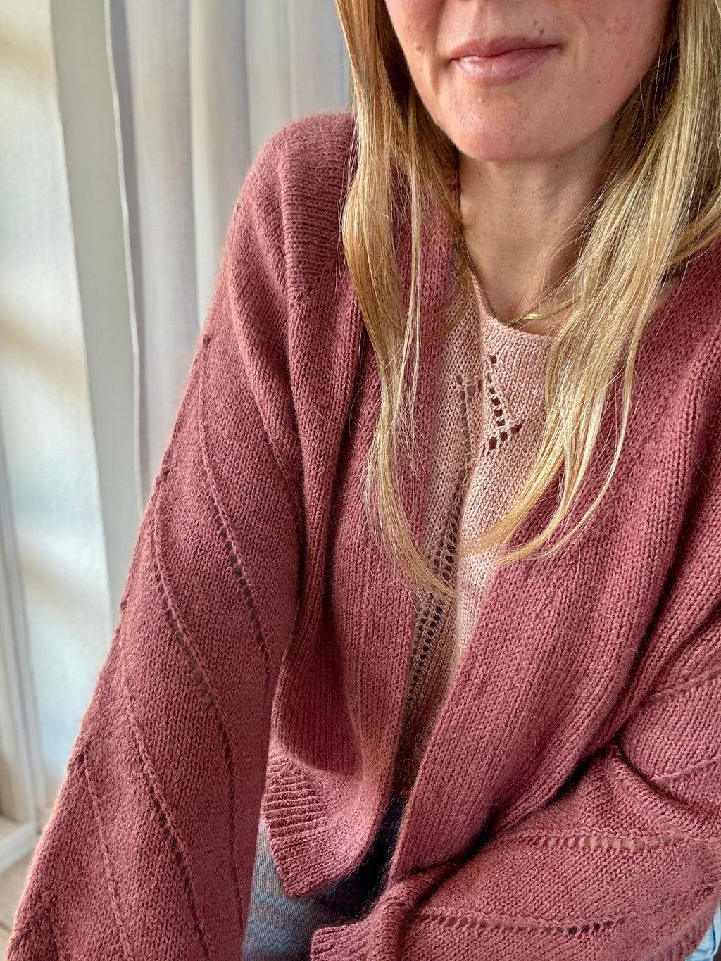 English - DiamondLine Cardigan Vneck
