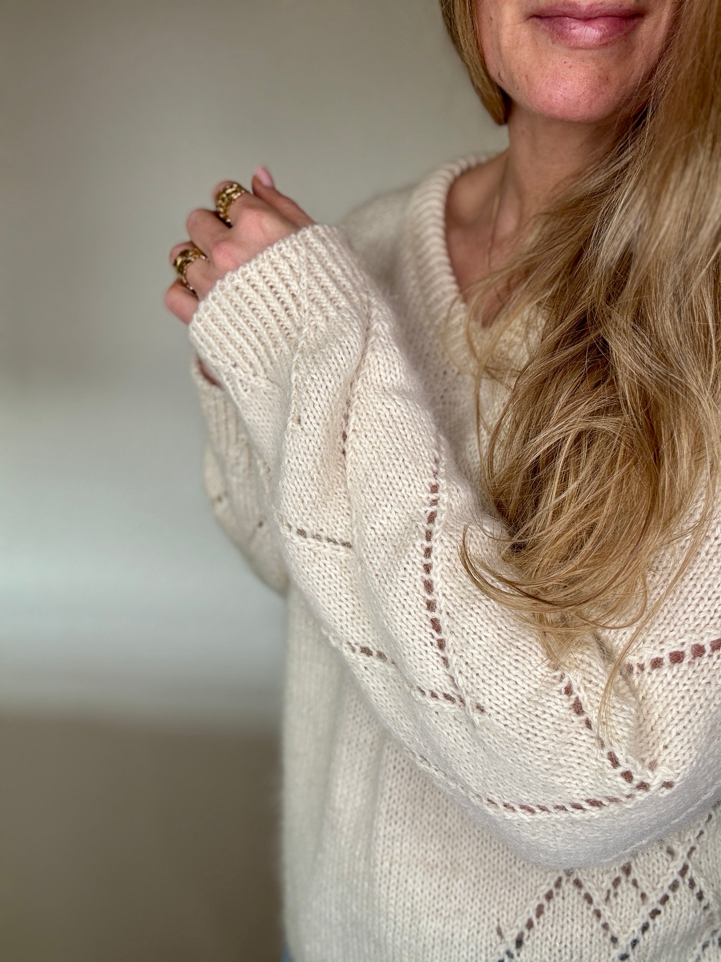 English - DiamondLine Sweater VNeck