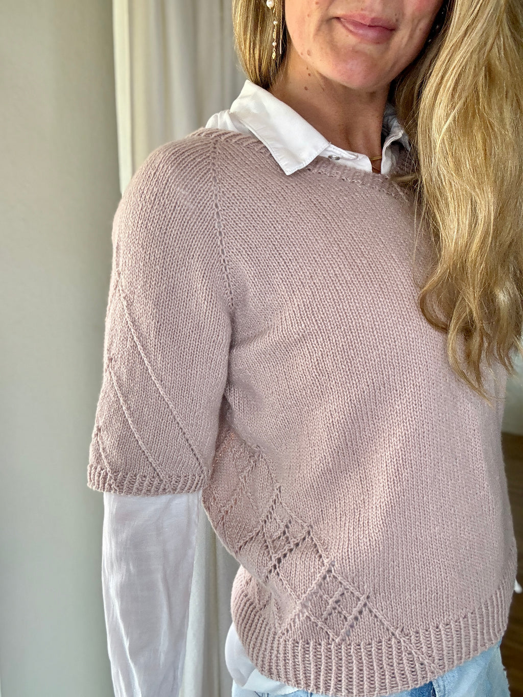 English - DiamondLine Tee VNeck