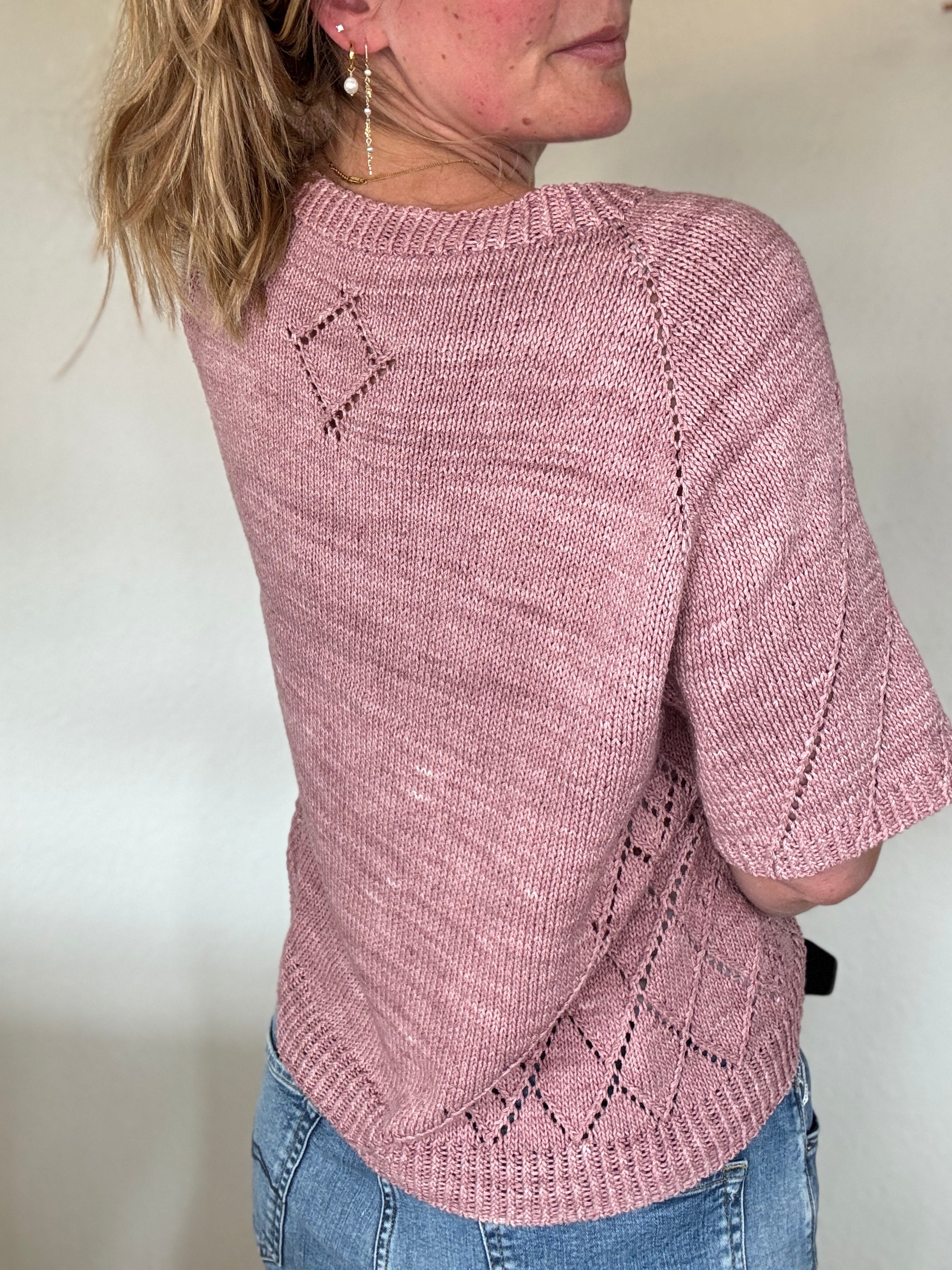 English - DiamondLine Tee VNeck