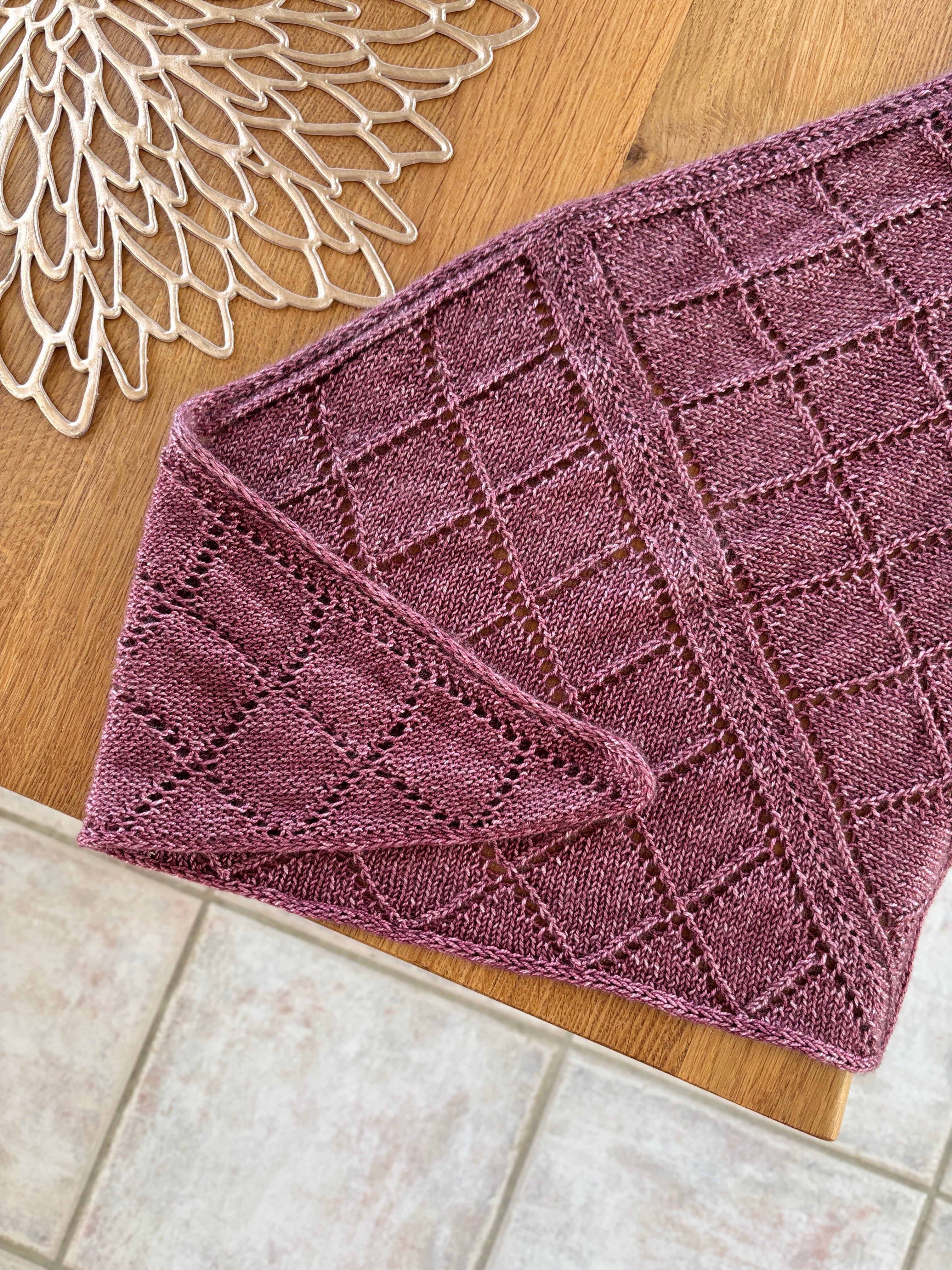 Danish - DiamondLine Scarf